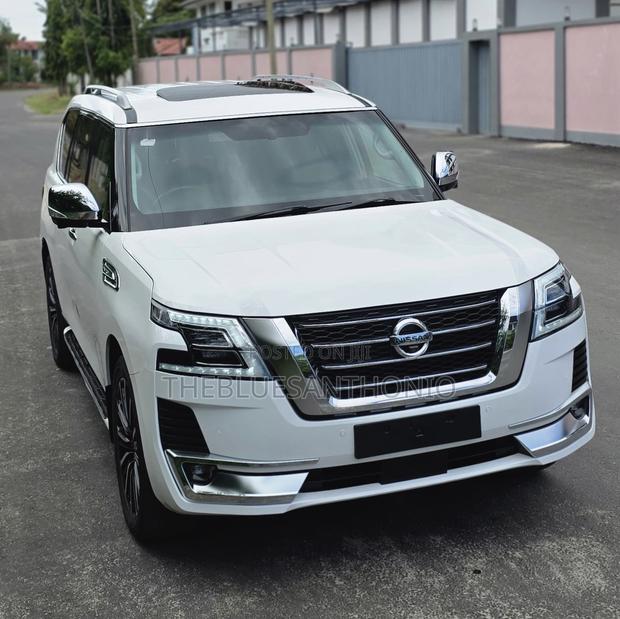 Nissan Patrol 2015 Pearl