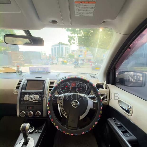 Nissan X-Trail 2014 Silver