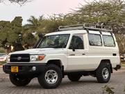 Toyota Land Cruiser 2022 White for sale