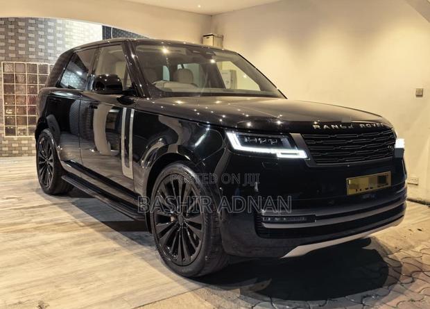 Land Rover Range Rover Vogue 2024 Black