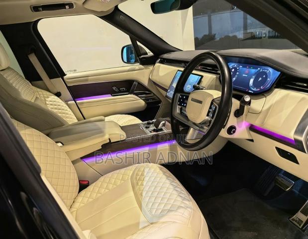 Land Rover Range Rover Vogue 2024 Black