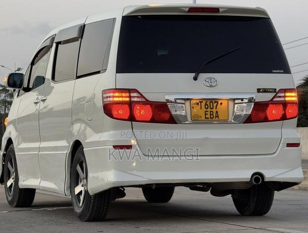 Toyota Alphard 2008 White