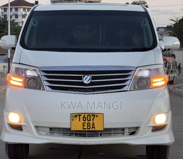 Toyota Alphard 2008 White