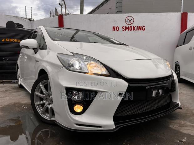 Toyota Prius 2009 White