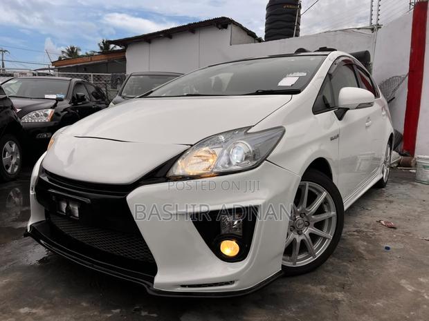 Toyota Prius 2009 White