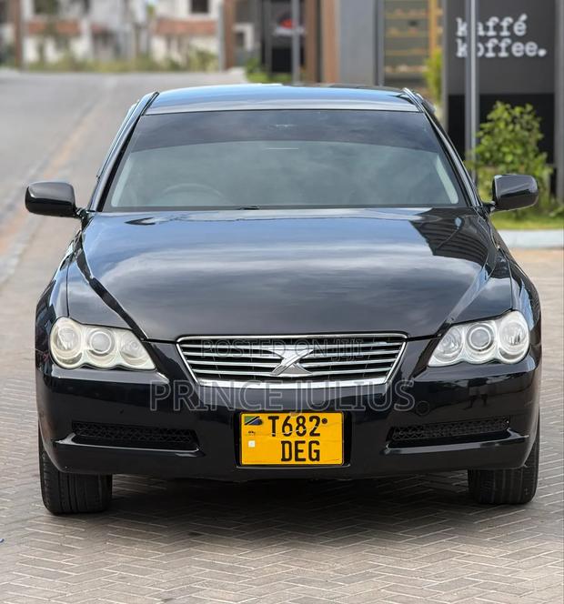 Toyota Mark X 2.5 AWD 2006 Black