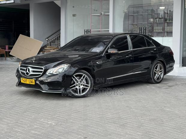 Mercedes-Benz E200 2015 Black