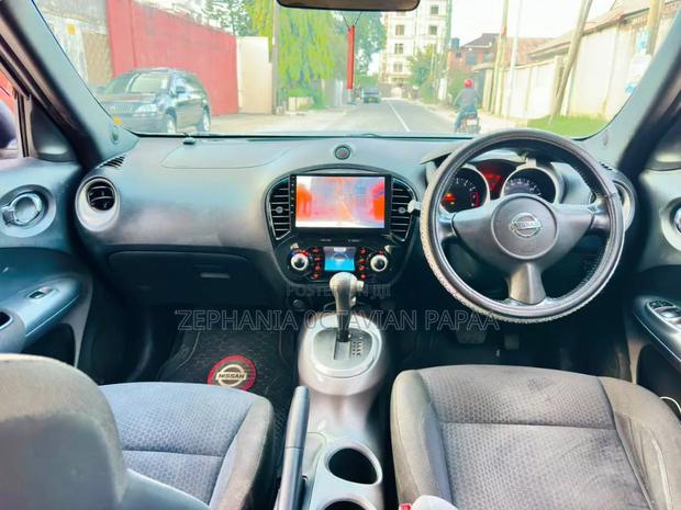 Nissan Juke 2011 Gray