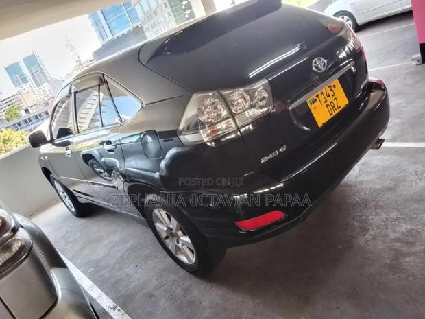 Toyota Harrier 2006 Black