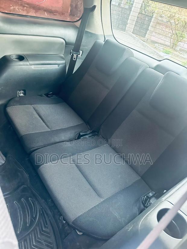 Toyota Wish 2006 Blue