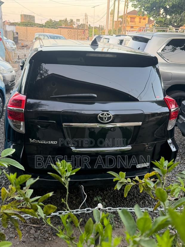 Toyota Vanguard 2010 Matt Black