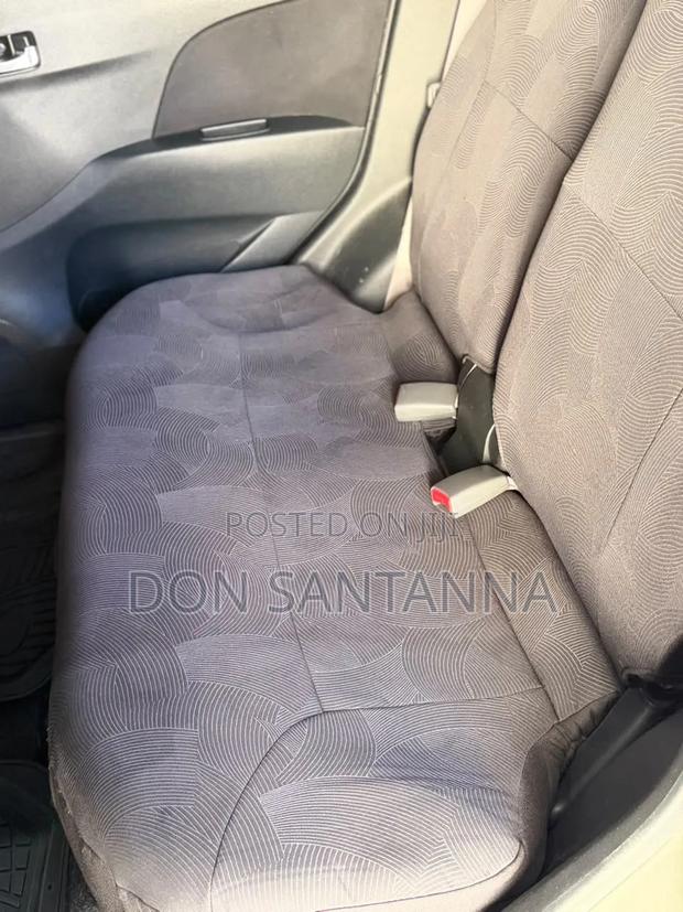 Daihatsu Mira 2012 Silver