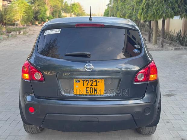 Nissan Dualis 2010 Gray