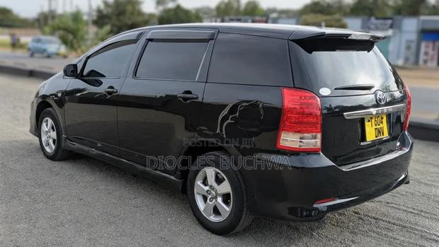 Toyota Wish 2006 Black