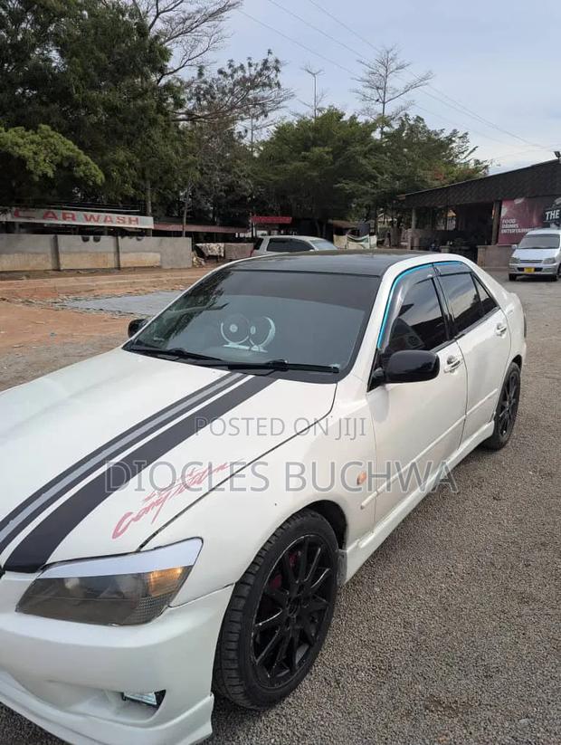 Toyota Altezza 2004 White