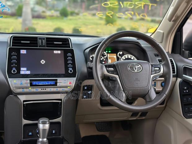 Toyota Land Cruiser Prado 2023 Matt Black