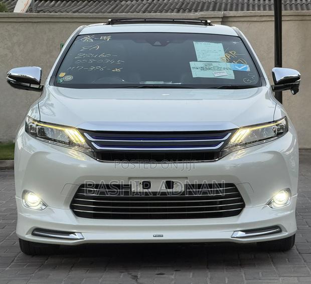 Toyota Harrier 2016 White