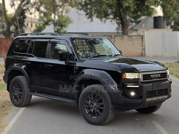Toyota Land Cruiser Prado 2.7 2025 Black