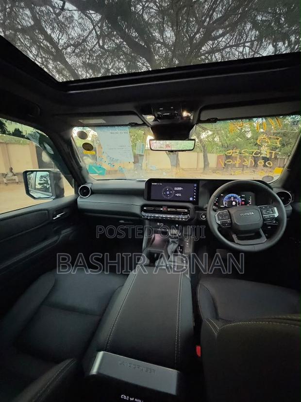 Toyota Land Cruiser Prado 2.7 2025 Black