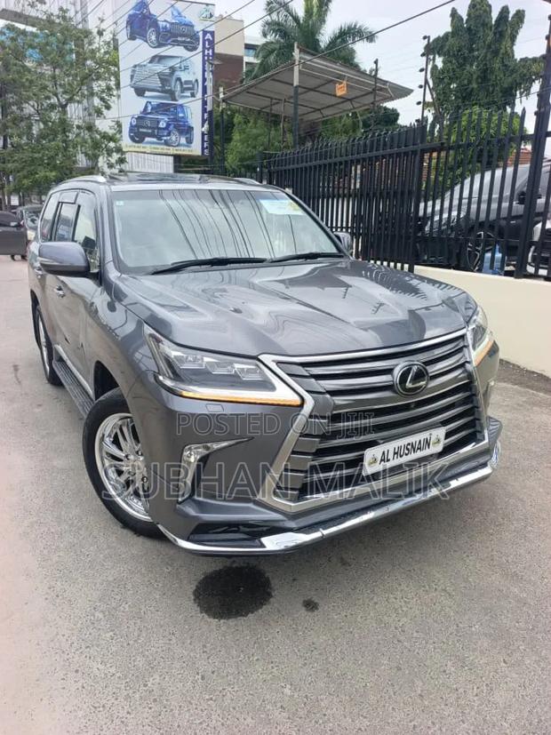 Lexus LX 570 AWD 2018 Gray