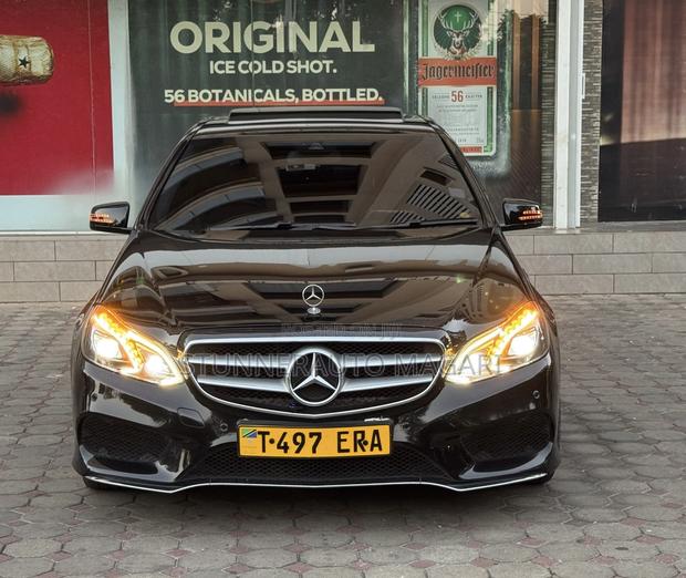 Mercedes-Benz E200 2015 Black
