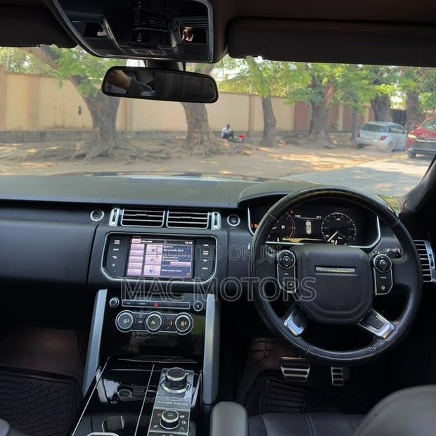 Land Rover Range Rover Vogue 2015 Black