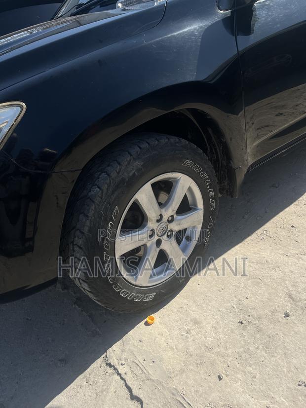 Toyota Vanguard 2009 Black
