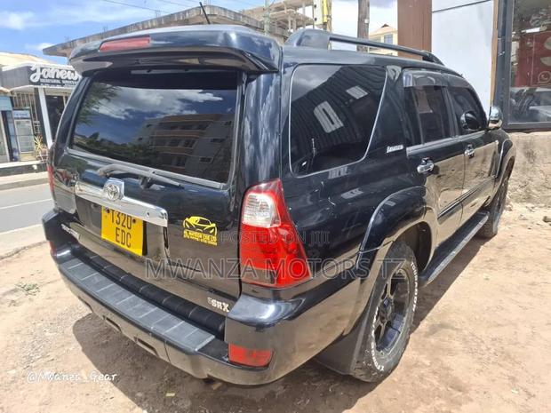 Toyota Hilux Surf 2008 Black