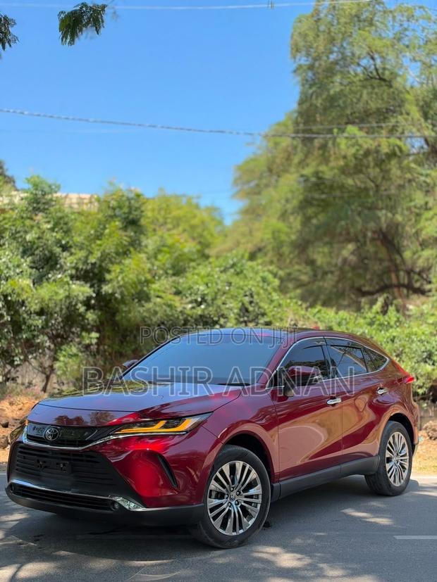 Toyota Harrier Z 2021 Maroon