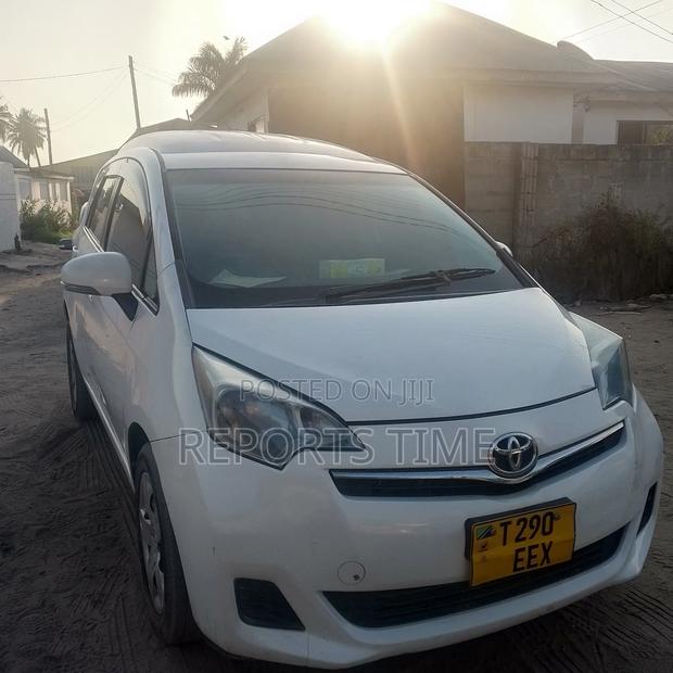 Toyota Ractis 1.5 AWD 2014 White