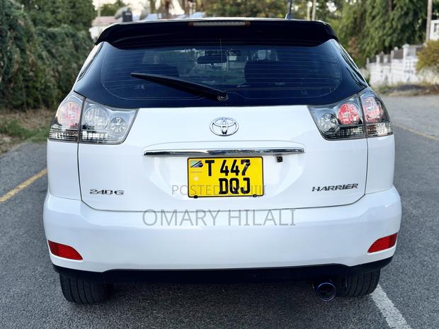 Toyota Harrier 2006 Pearl