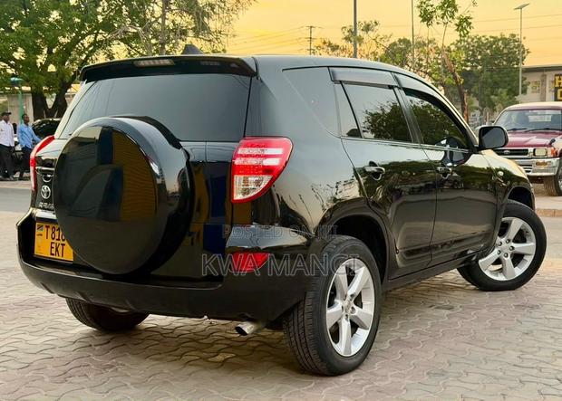 Toyota RAV4 2009 Black