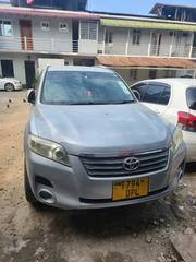 Toyota Vanguard 2008 Silver for sale