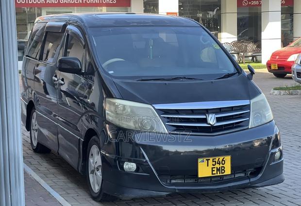 Toyota Alphard 2.4 Petrol AWD 2006 Black
