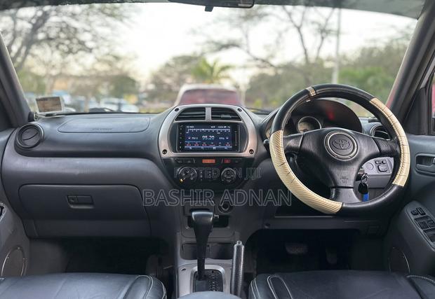 Toyota RAV4 2004 Silver