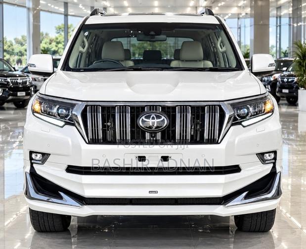 Toyota Land Cruiser Prado 2023 Pearl