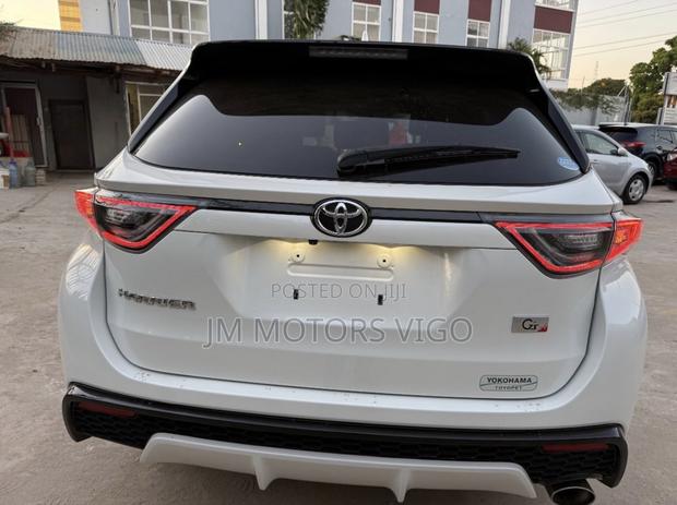 Toyota Harrier 2016 Pearl