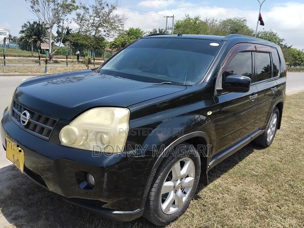 Nissan X-Trail 2010 Black