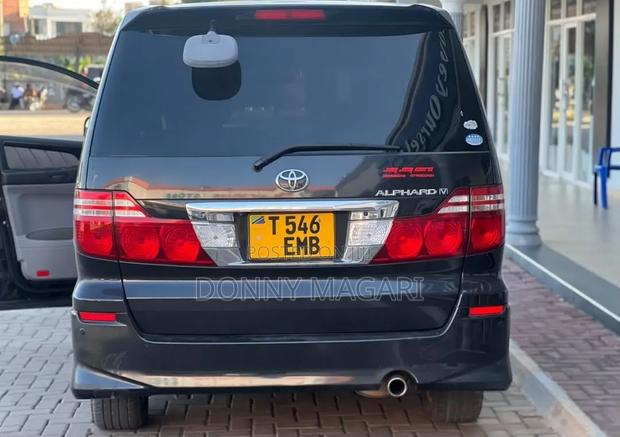 Toyota Alphard 2006 Black