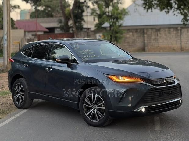 Toyota Harrier 2021 Blue