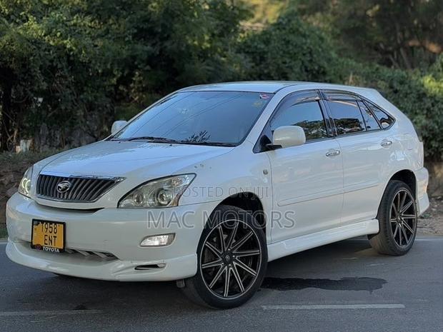 Toyota Harrier 3.5 V6 2007 White