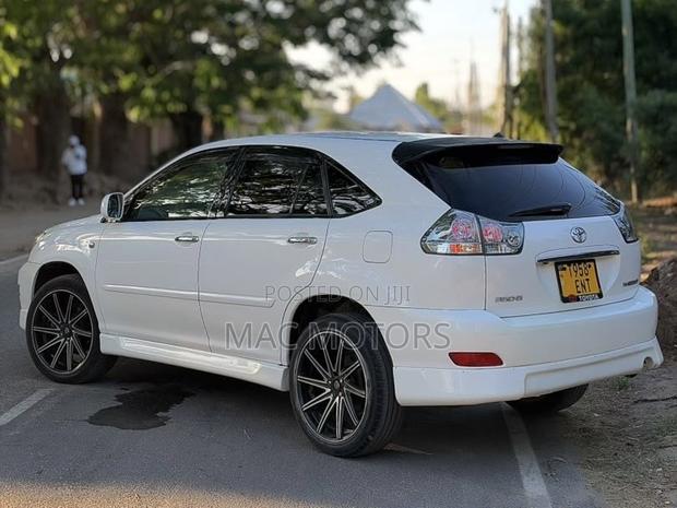 Toyota Harrier 3.5 V6 2007 White