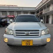 Toyota Kluger 2004 Silver for sale