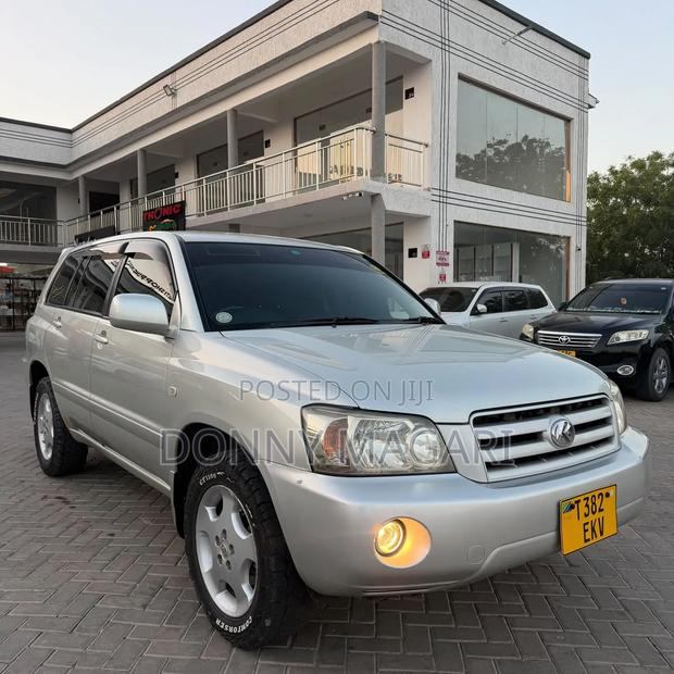 Toyota Kluger 2004 Silver