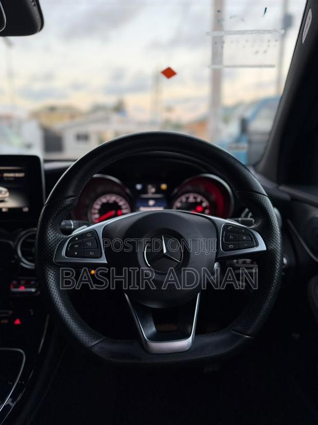 Mercedes-Benz GLC-Class 2016 Blue