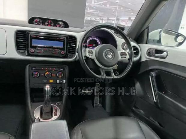 Volkswagen Beetle 2016 White