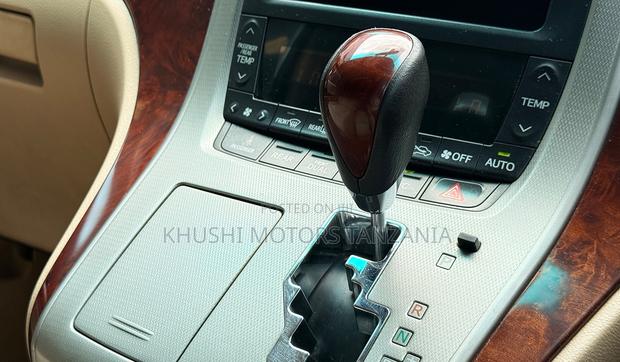 Toyota Alphard 2009 Black