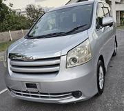 Toyota Noah 2008 Silver for sale