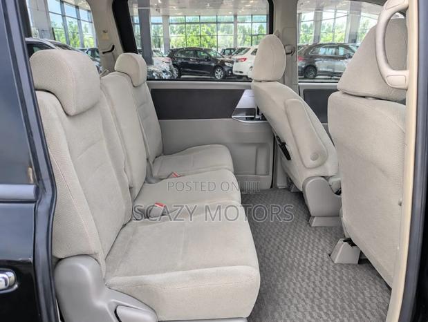 Toyota Noah 2008 Black