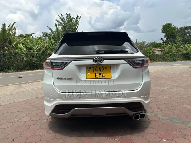 Toyota Harrier 2015 Pearl